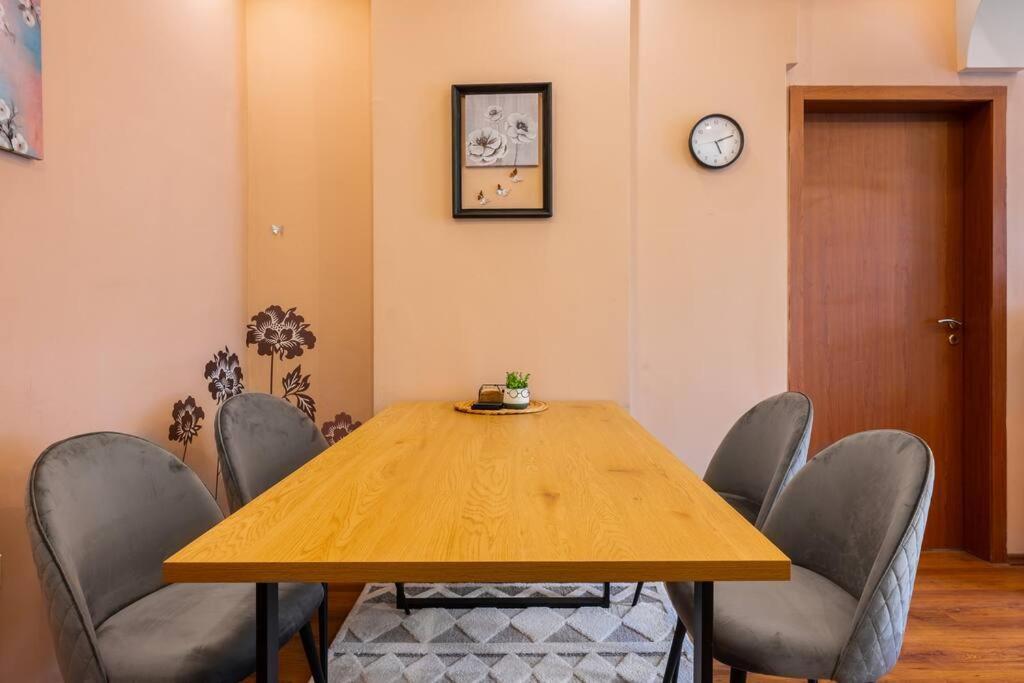 Spacious 3Bd Central Apartment Sofia Exteriör bild